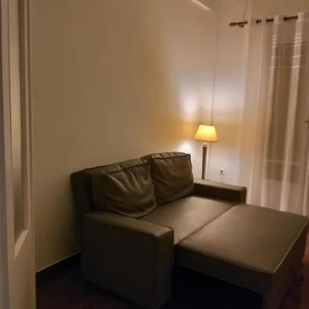 Efrosini's Chalkís
